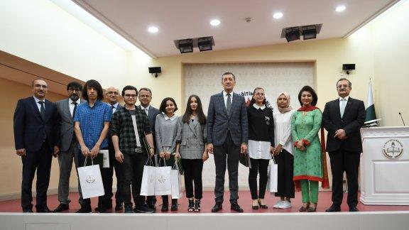 Bakan Selçuk, Cinnah Genç Yazarlar Kompozisyon Yarışması Ödül Töreni´ne katıldı